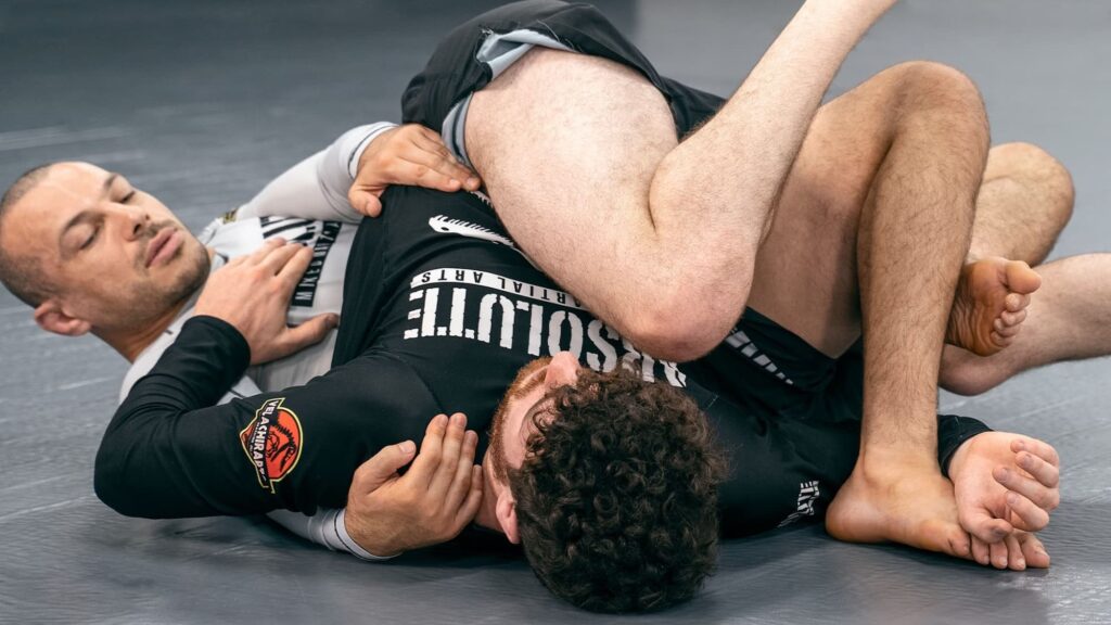 Lachlan Giles teaching on Submeta